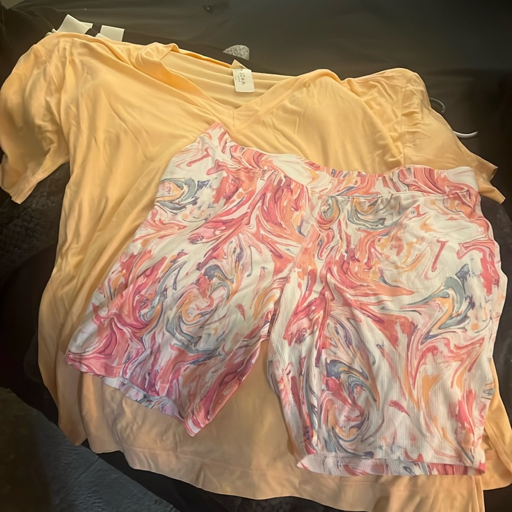 Soma cool nights biker short set